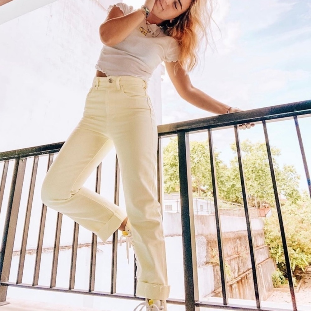Zara Straight High Rise Yellow Jeans Bloggers NWOT